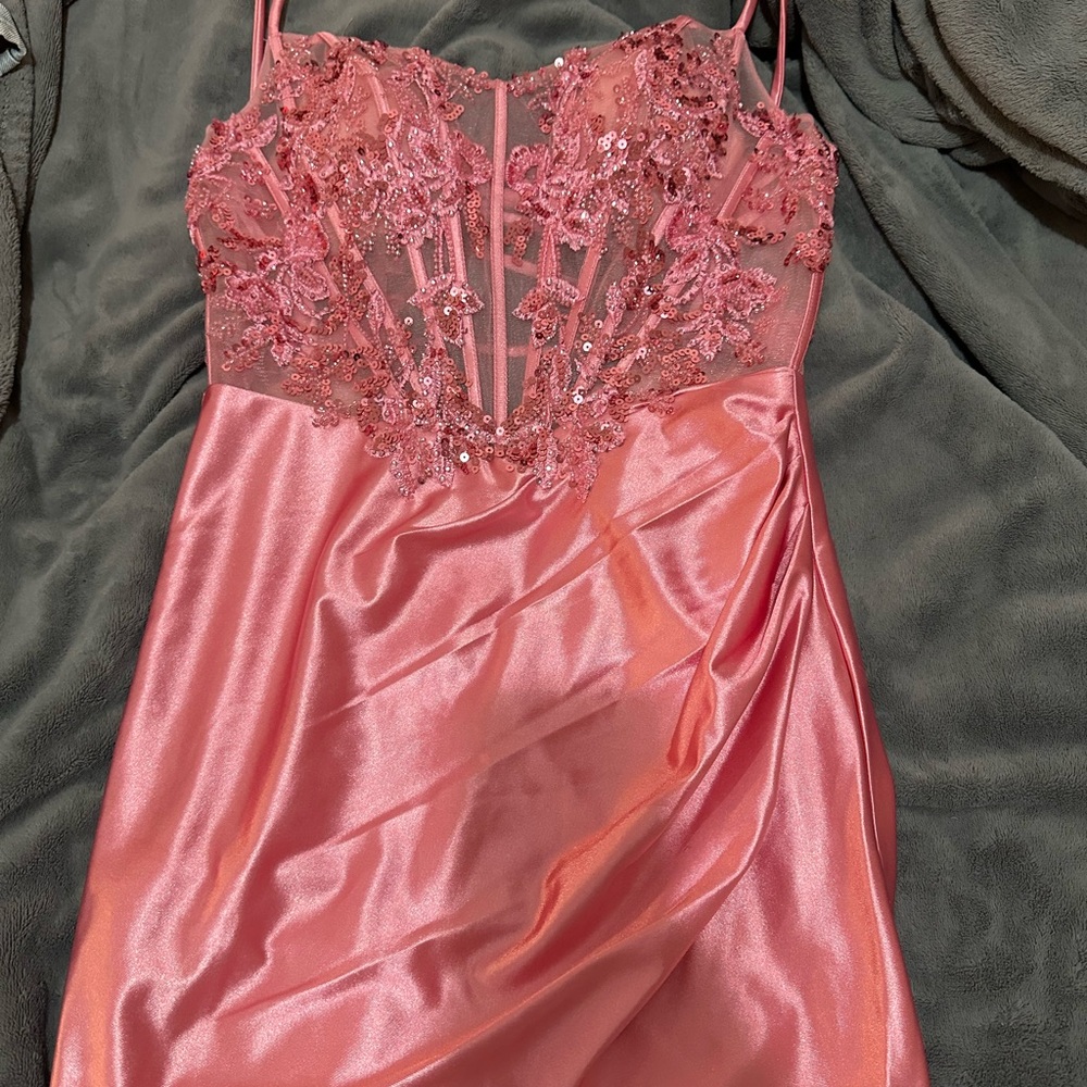 Elegant Pink Lace Prom Dress